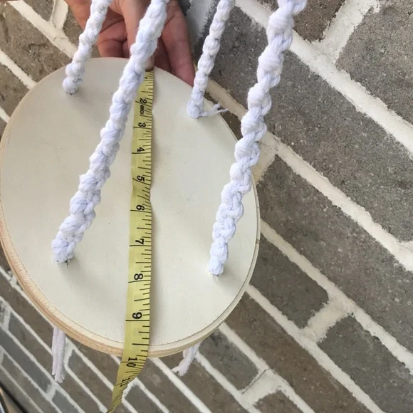 Macrame Plant Hanger - Picture 4 of 6